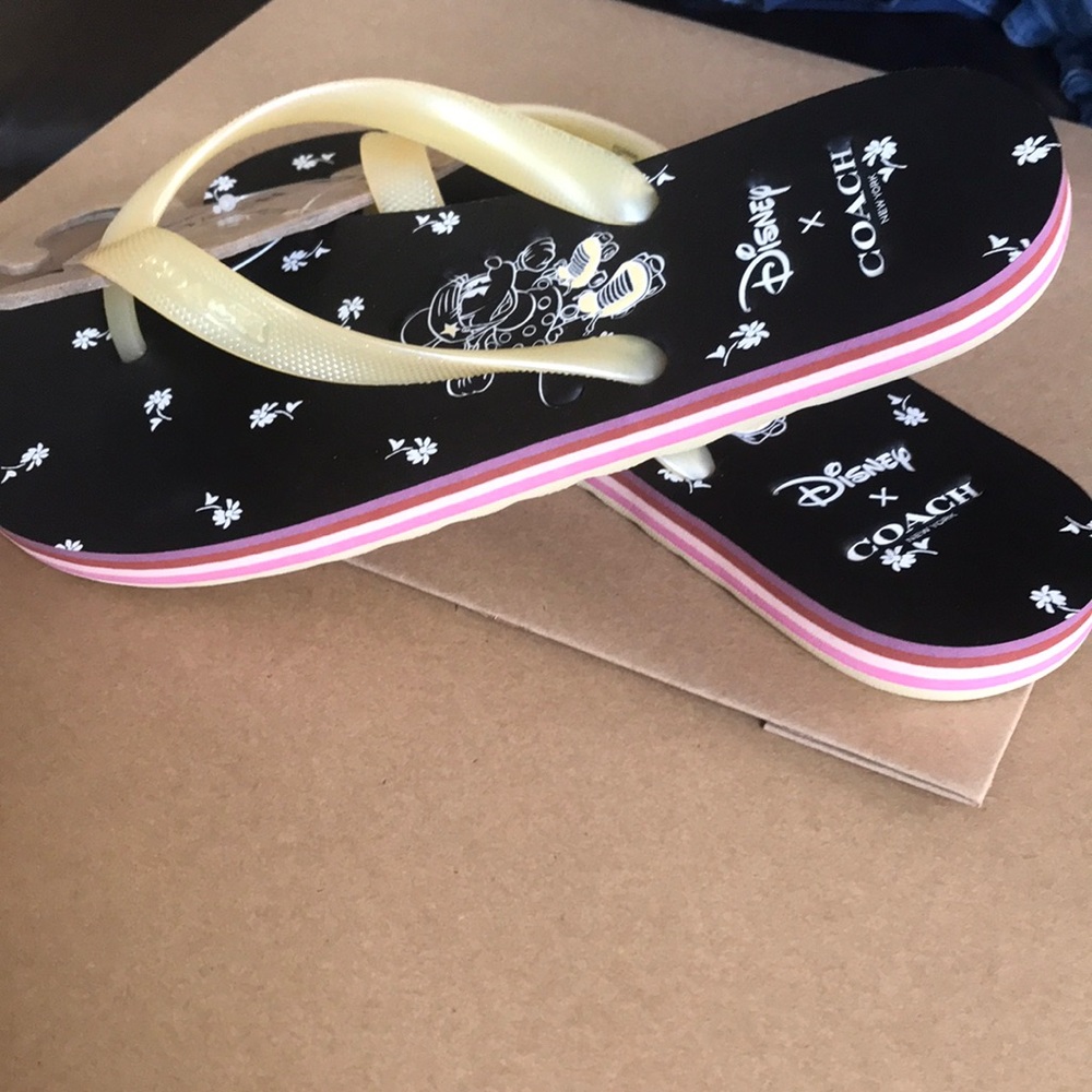 Coach Minnie Flip Flops - Picture 2 of 7